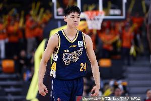 朱芳雨：崔永熙还没到最佳状态 大家需要给他再多一些时间