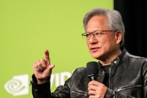 黄仁勋哭晕！美股“黑色星期五”英伟达市值一夜蒸发2.2万亿RMB