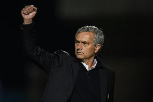 他来了！记者：穆帅今天下午抵达马德里，开始着手皇马的新工作