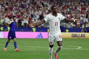 法尔克：拜仁确实接触过拉什福德，但他并非首要目标